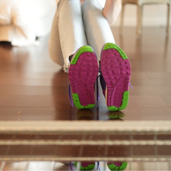 NIKE Air Max 90 - Purple, Pink, Green - Size 8 - in original box! - Picture 12 of 12